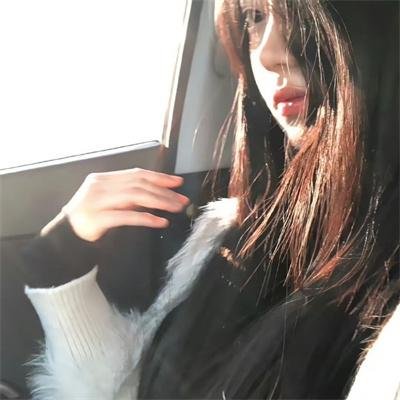 亲吻的人们