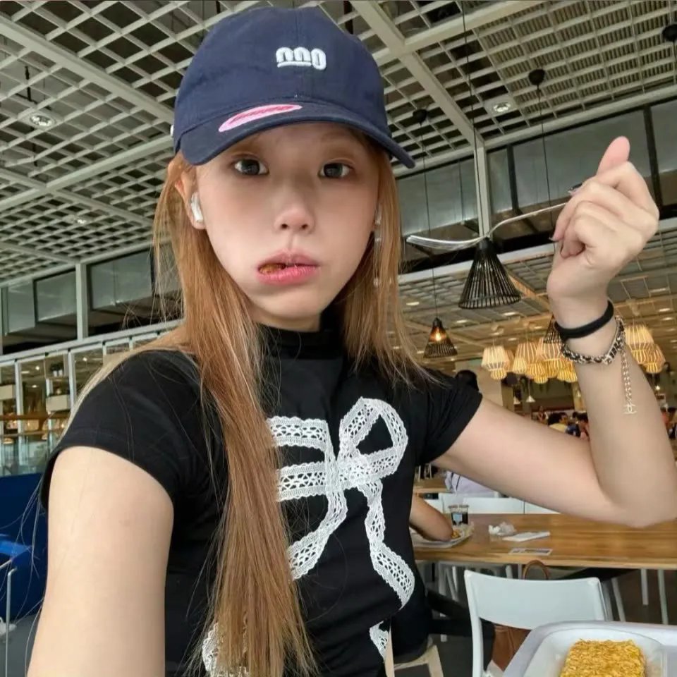 卡美娜万岁